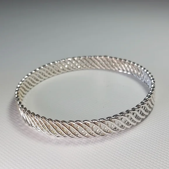Silver Tone Woven Braid Small Bangle Bracelet - Picture 5 of 6